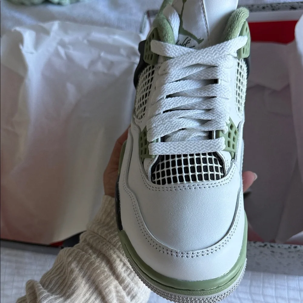 Nike Air Jordan 4 retro
